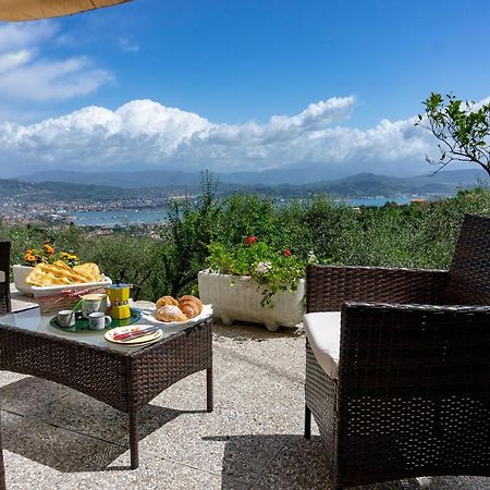 Gli Ulivi Sul Golfo E Le 5 Terre Apartment Специя Екстериор снимка